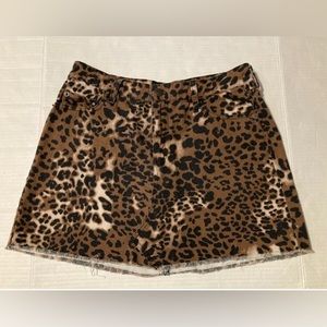 Peach Love California size S women’s raw hem animal print mini skirt